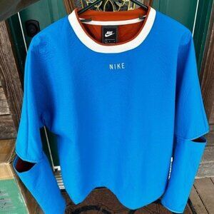 Nike sports wear tech pack polyester pullover. Womens large
